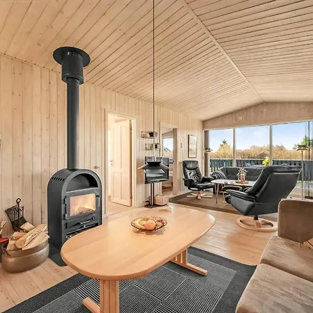 別荘 Benjamina - 530m To The Fjord By Interhome