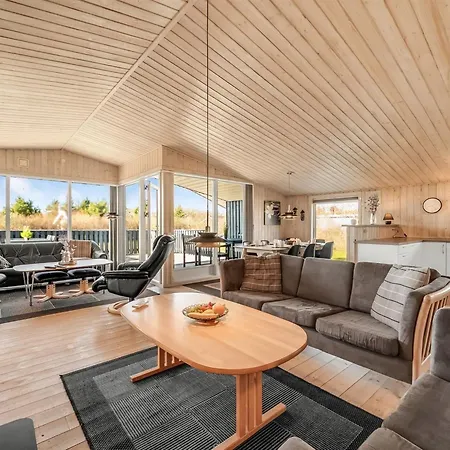 Benjamina - 530m To The Fjord By Interhome 別荘
