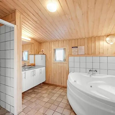 別荘 Benjamina - 530m To The Fjord By Interhome
